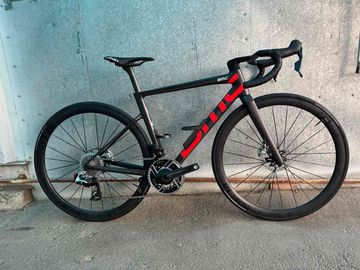 BMC Teammachine SLR 01 ONE 2026 2026 Road & Gravel usato