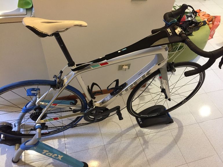 Used Trek Madone 4.7 H2 Compact 2014 2014 Road & Gravel, White — image 2 of 6