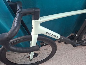 Tweedehands Scott Addict RC Shimano 105 Di2 2026 Road & Gravel — afbeelding 5 van 9