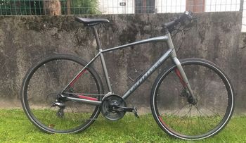 Specialized, Sirrus - Men's Spec 2020
