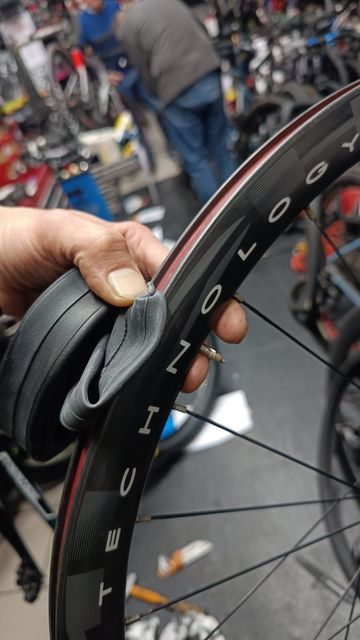 Used Colnago Custom Shimano GRX 2014 Road & Gravel, Black — image 5 of 24