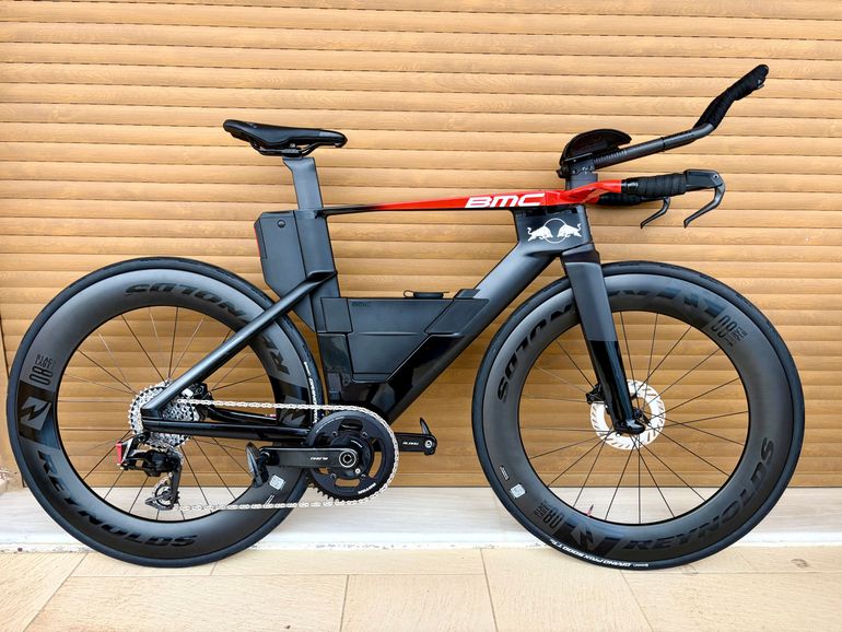 Used BMC Speedmachine SRAM Force eTap AXS 2024 Road & Gravel, Black — image 1 of 12