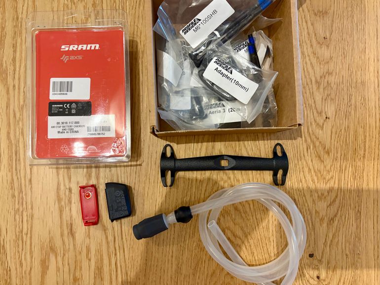 Used BMC Speedmachine SRAM Force eTap AXS 2024 Road & Gravel, Black — image 12 of 12
