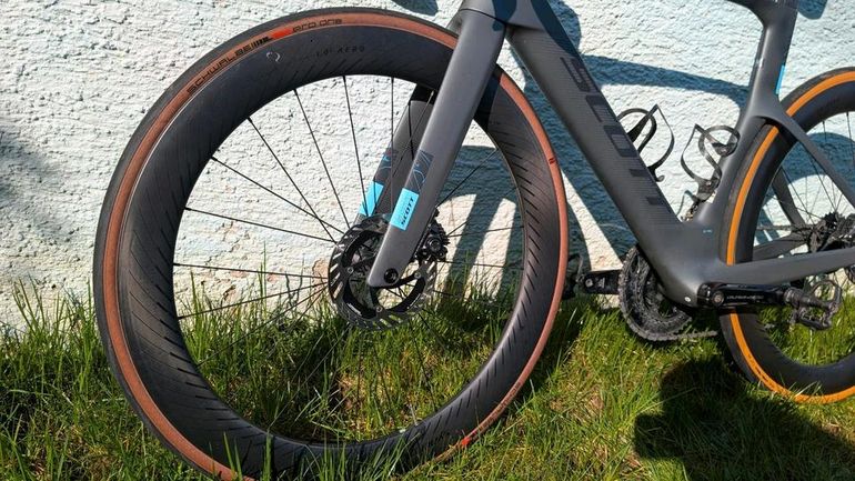 Scott Foil Shimano Dura Ace Di2 2025 Road & Gravel d'occasion — image 11 sur 13