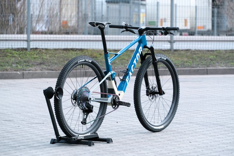 Used Factor LANDO SRAM XX1 Eagle AXS 2023 Mountainbike, Blue — image 5 of 33
