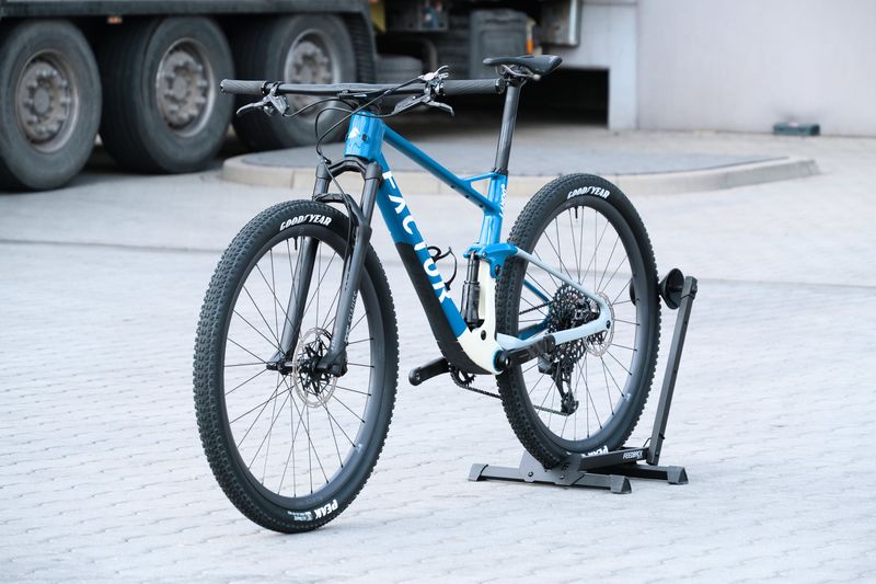 Used Factor LANDO SRAM XX1 Eagle AXS 2023 Mountainbike, Blue — image 12 of 33