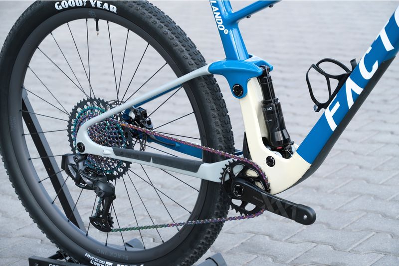 Used Factor LANDO SRAM XX1 Eagle AXS 2023 Mountainbike, Blue — image 9 of 33