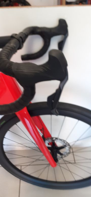 Used BMC Roadmachine 01 AMP TWO 2024 2024 Road & Gravel, Red — image 6 of 9