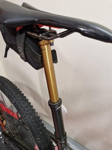 Used Lapierre XRM 75th 2022 2022 Mountainbike, Black, 29 — image 4 of 11