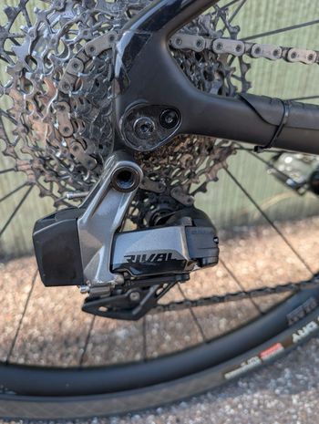 Used Wilier Adlar SRAM RIVAL XPLR AXS D1 1X12S 2025 2025 Road & Gravel, Schwarz — image 2 of 8