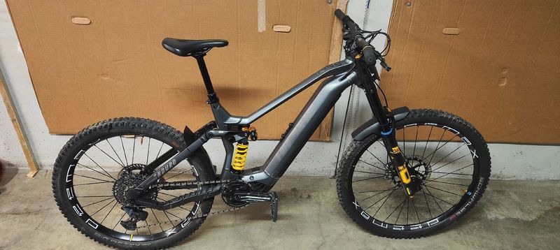 Haibike Nduro 8 Freeride 2024 2024 Mountainbike usato, Grigio chiaro — immagine 2 di 20