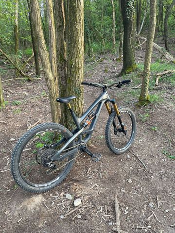 Brugt YT Industries CAPRA 27 CF Pro Race 2019 2019 Mountainbike — billede 4 af 6