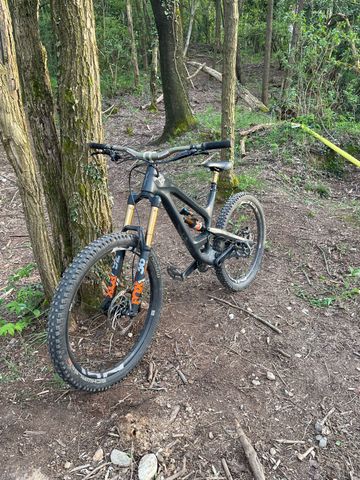 Brugt YT Industries CAPRA 27 CF Pro Race 2019 2019 Mountainbike — billede 6 af 6