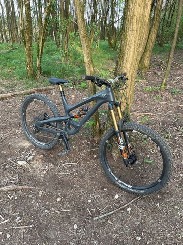 Brugt YT Industries CAPRA 27 CF Pro Race 2019 2019 Mountainbike — billede 3 af 6