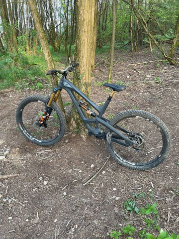 Brugt YT Industries CAPRA 27 CF Pro Race 2019 2019 Mountainbike — billede 5 af 6