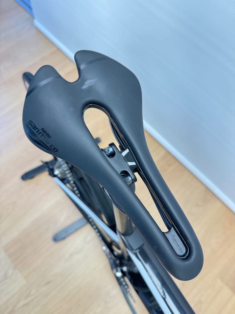 Used BMC Teammachine SLR02 Two Disc Taglia 51 | 2019 BMC Teammachine SLR02 Two Disc Taglia 51 | 2019 2019 Road & Gravel — image 12 of 25