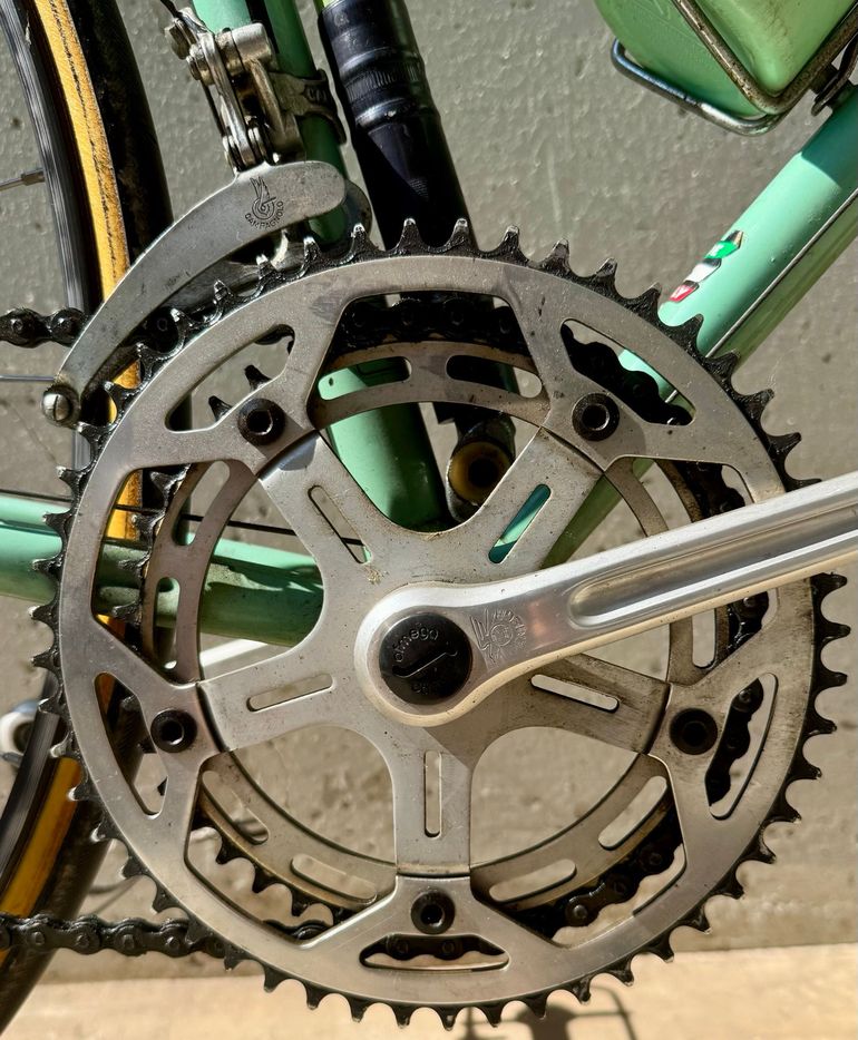 Used Bianchi Bianchi Custom Campagnolo Record 1975 Road & Gravel, Verde — image 4 of 10