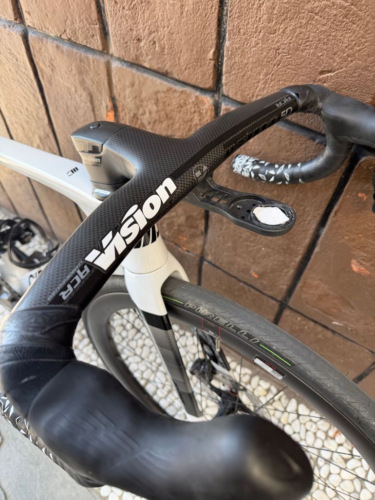 Used Cipollini Ad.One Shimano Ultegra Di2 2024 Road & Gravel, White — image 5 of 7