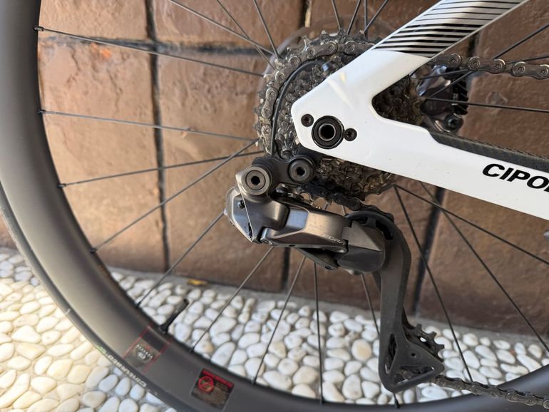 Used Cipollini Ad.One Shimano Ultegra Di2 2024 Road & Gravel, White — image 3 of 7