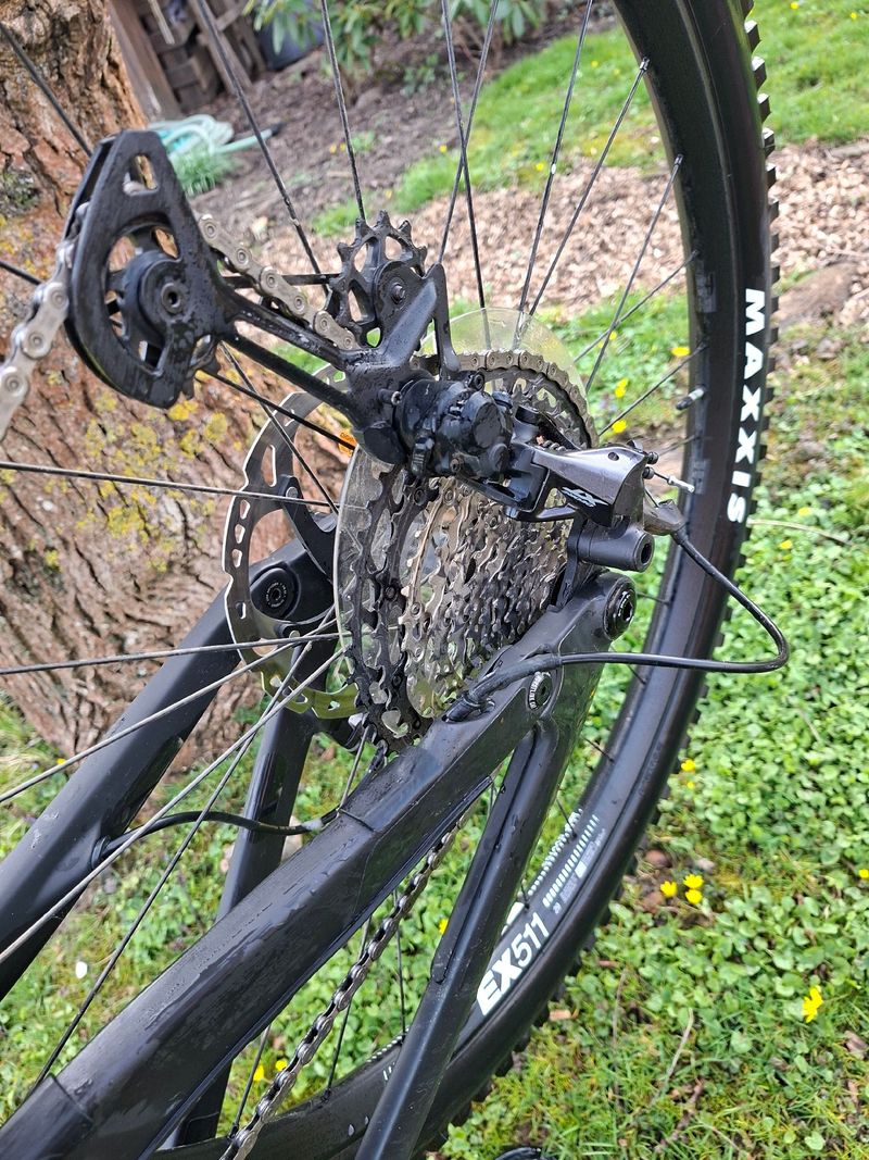 Used Canyon Strive CFR 2024 2024 Mountainbike, Black, 29 — image 9 of 10