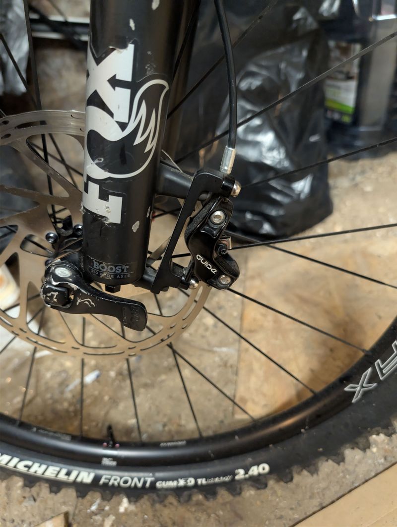 Używany YT Industries Jeffsy 27 CF Pro 2018 2018 Mountainbike — zdjęcie 3 z 5