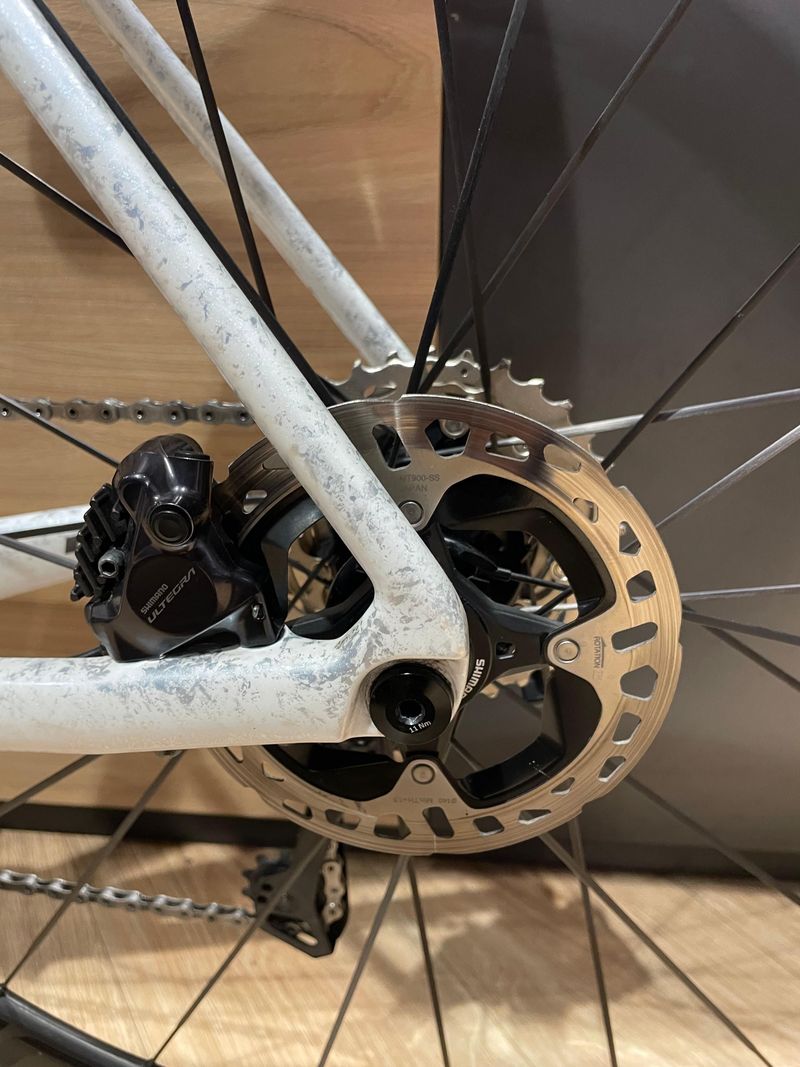 Gebrauchtes Giant TCR Advanced SL 2025 Road & Gravel, Weiß — Bild 5 von 12
