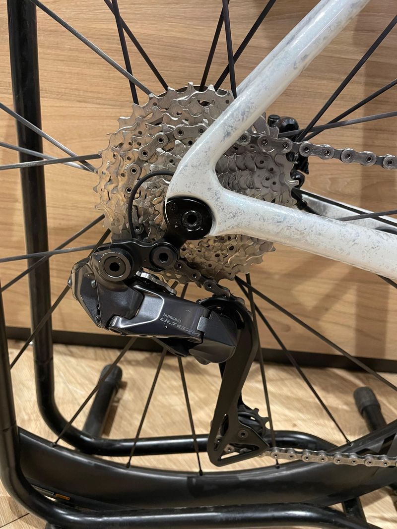 Gebrauchtes Giant TCR Advanced SL 2025 Road & Gravel, Weiß — Bild 7 von 12