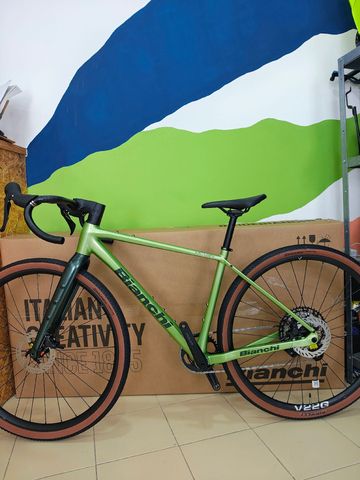 Brugt Bianchi Arcadex Shimano GRX 2026 Road & Gravel — billede 3 af 3