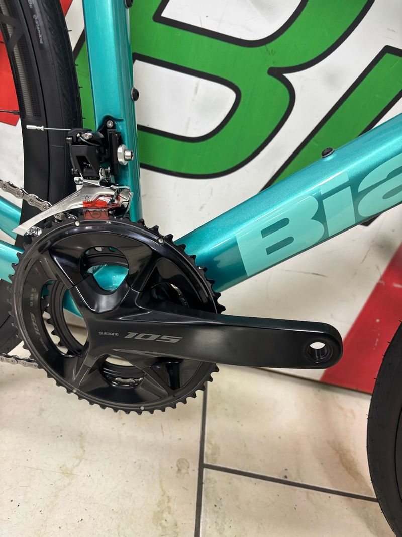 Używany Bianchi Sprint 105 2025 2025 Road & Gravel — zdjęcie 8 z 11