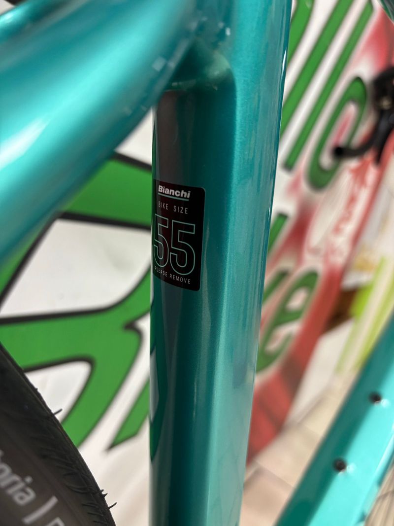 Używany Bianchi Sprint 105 2025 2025 Road & Gravel — zdjęcie 4 z 11