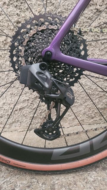 Tweedehands 3T Exploro Primo SRAM GX Eagle AXS 2025 Road & Gravel — afbeelding 6 van 7