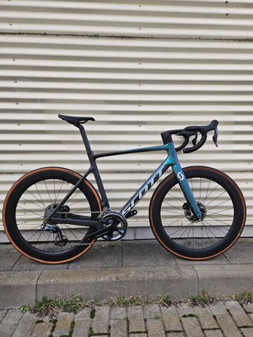 Used Scott Addict RC Pro 2021 2021 Road & Gravel