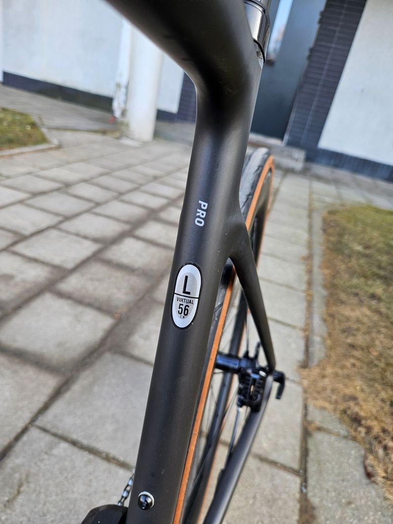 Scott Addict RC Pro 2021 2021 Road & Gravel d'occasion — image 4 sur 17