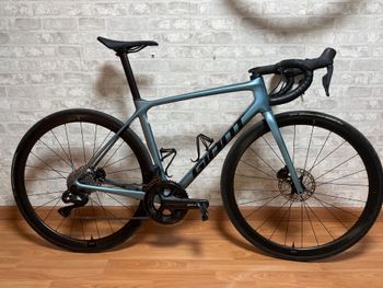 Giant, TCR Advanced Pro Disc 0 Di2 2024