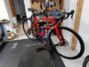 Used Cannondale CAAD13 Disc 105 2019 2019 Road & Gravel, Red — image 1 of 15