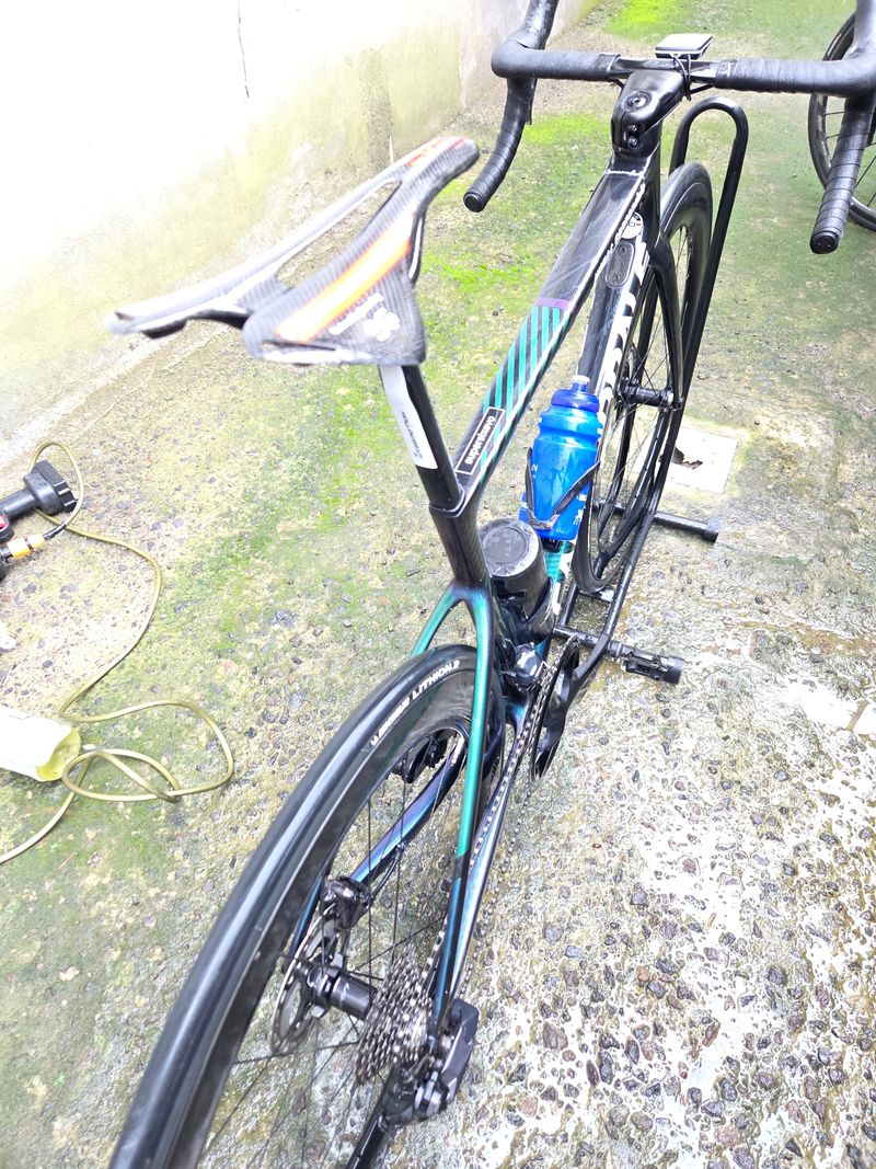Used Cannondale SuperSix EVO 2022 Road & Gravel, Black — image 5 of 8