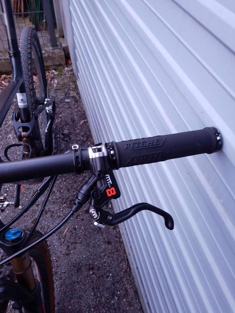 Used Lee Cougan Croosfire 428 2021 Mountainbike, Black — image 5 of 8
