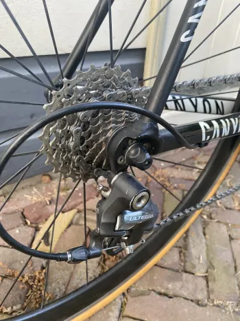 Used Canyon Ultimate AL f8 2013 Road & Gravel, Black — image 2 of 6