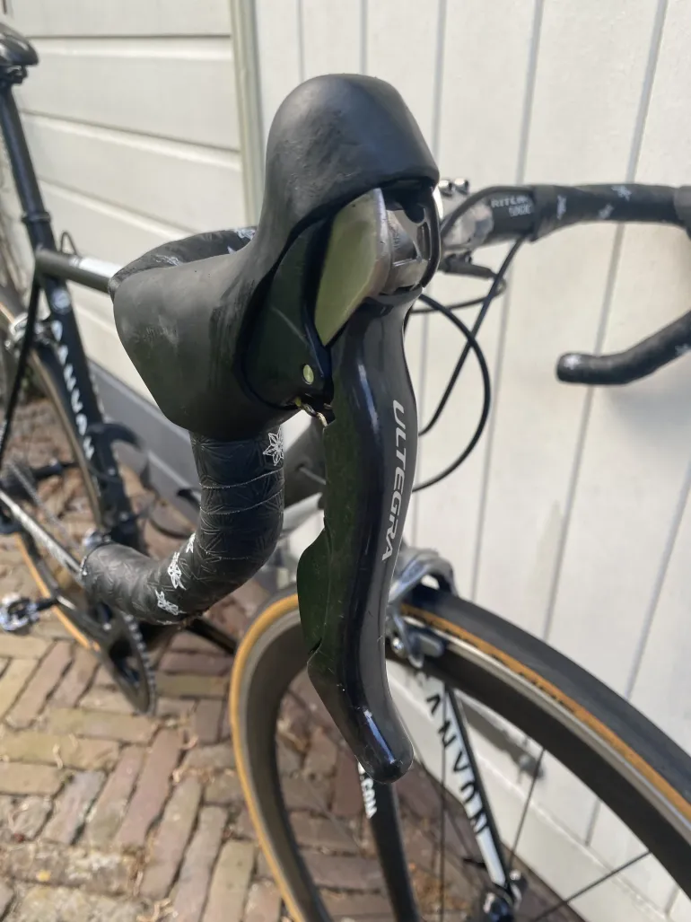Used Canyon Ultimate AL f8 2013 Road & Gravel, Black — image 4 of 6