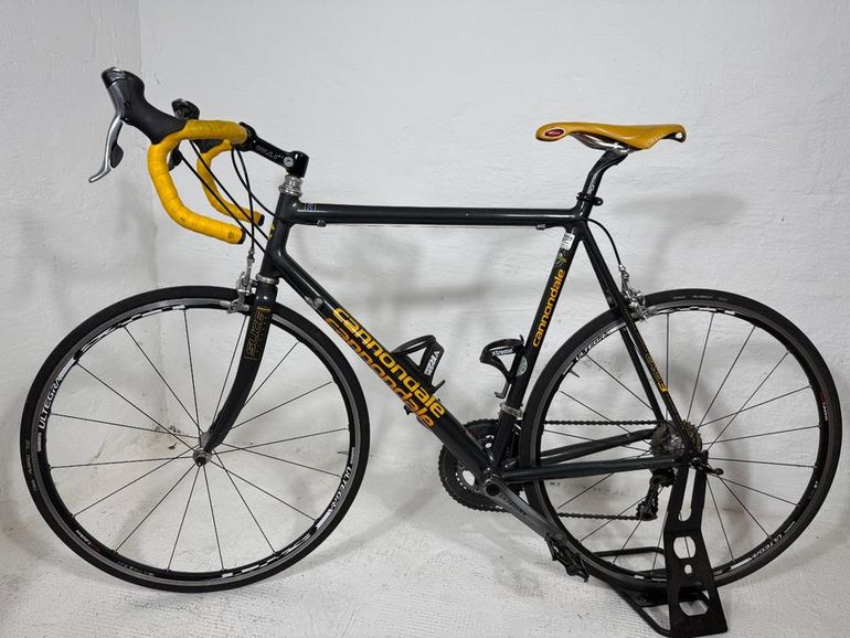 Used Cannondale Cannondale CAAD3 2006 Road & Gravel — image 1 of 3