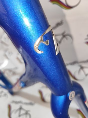 Used Trek 5500 oclv carbon United states postal service Lance Armstrong Trek 5500 oclv carbon United states postal service Lance Armstrong Custom Frameset 1998 Road & Gravel, Blue — image 20 of 25