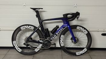 Van rysel, Rcr SRAM Force eTap AXS