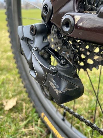 Używany Specialized Enduro SRAM GX Eagle AXS 2020 Mountainbike — zdjęcie 15 z 32