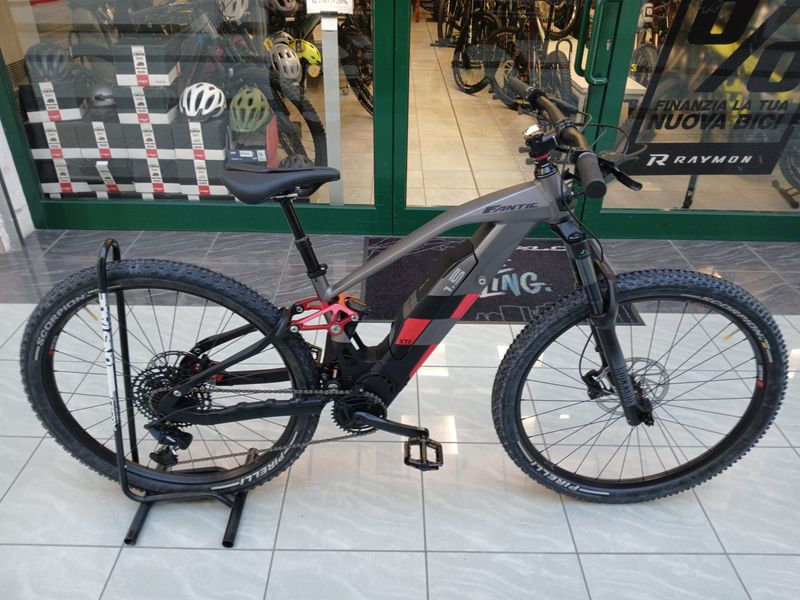 Gebrauchtes Fantic XTF 1.5 All Track 2025 2025 Mountainbike, Hellgrau, 29 — Bild 2 von 5