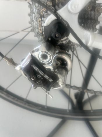 Used Colnago CLX Disc Campagnolo Chorus 2018 Road & Gravel, Red — image 5 of 5