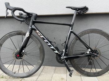 Used Scott Scott Addict Ultimate M 2019 Road & Gravel