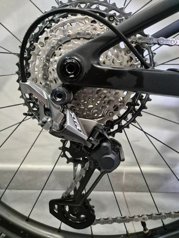 Używany Orbea OIZ M PRO 2022 2022 Mountainbike — zdjęcie 9 z 10