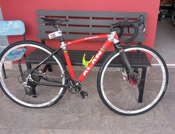 Alan Cross Xtreme Scandium 2018 Road & Gravel usato