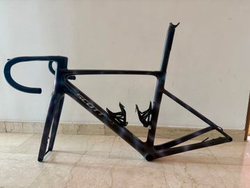 Used Scott Addict 10 2025 Frameset 2025 Road & Gravel, Black — image 2 of 8