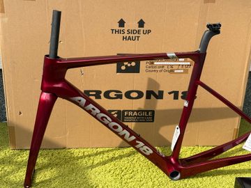 Used Argon 18 Sum Frameset 2024 Road & Gravel, Red — image 4 of 13